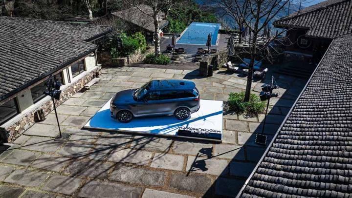 LAND ROVER 路虎 · 夜航 · 图版 8