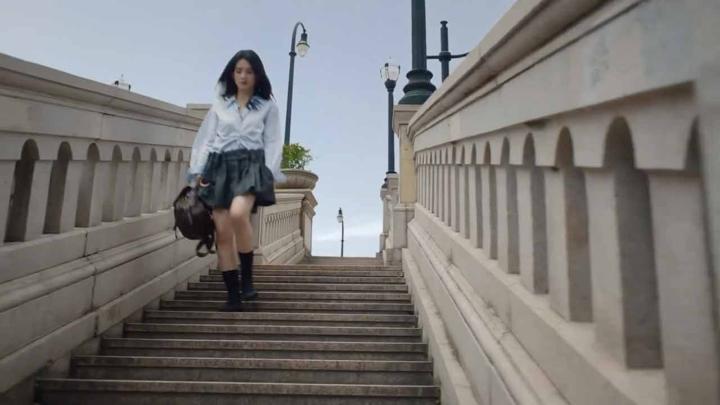 PRADA 普拉达 · 上海 · 图版 9