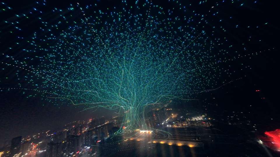 穿越机视角带你看吉尼斯世界纪录 封面